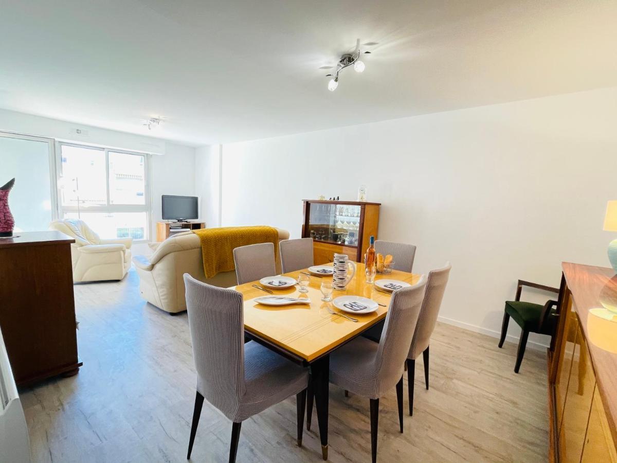 Tres Bel Appartement Face Au Port Santa -Piscine Сен-Рафаель Екстер'єр фото